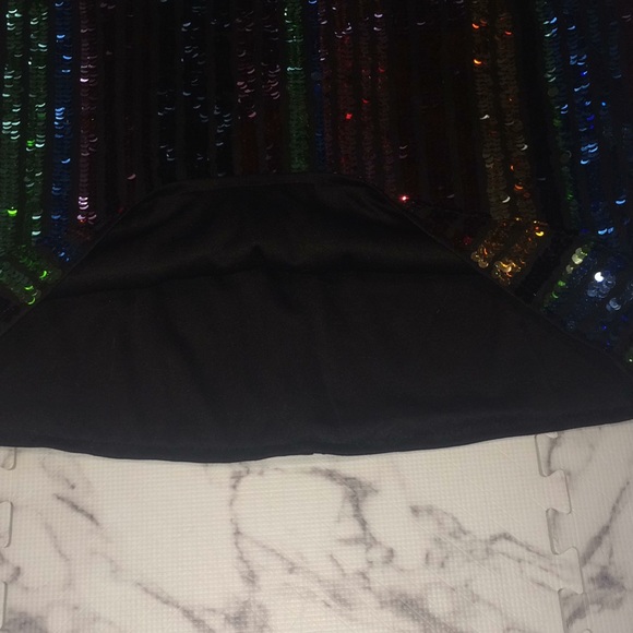Privy Privately Privileged Sequins Mini Skirt - Picture 5 of 8